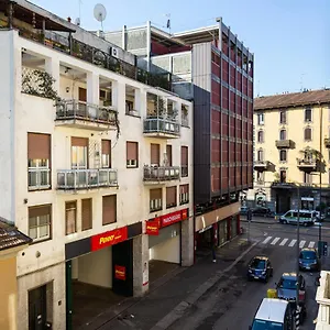 A Yellow Touch - Modern In Isola Milán